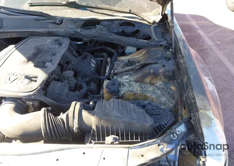 2022 Chrysler 300 S z USA, uszkodzony, nr VIN 2C3CCABT3NH116270